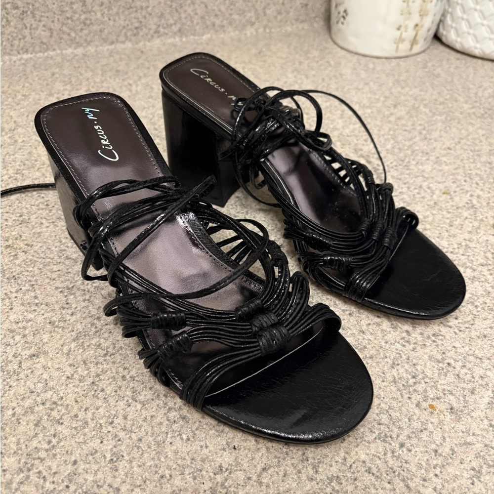 Circus by Sam Edelman Women's Size 8.5 Oriana Black NWOB Block Heel 3" Tie-Up - Picture 3 of 7
